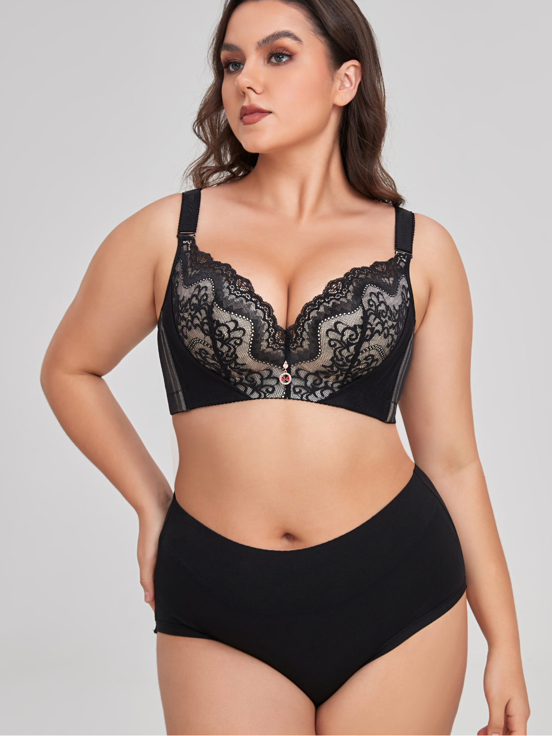 Madamme - Sujetador push-up con encaje